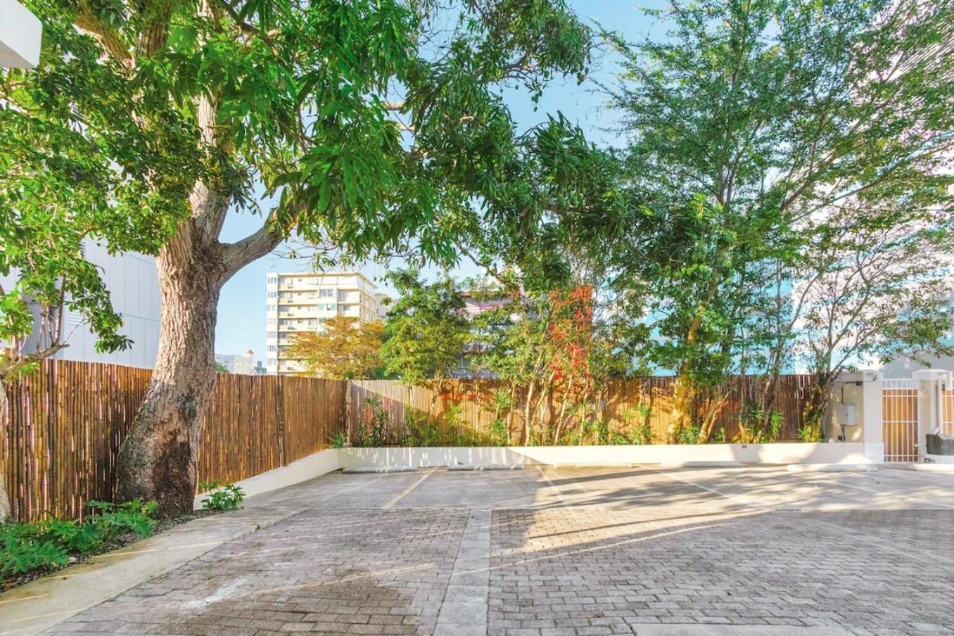 Appartamento Hidden Gem In Miramar- Power Generator- Parking San Juan Esterno foto